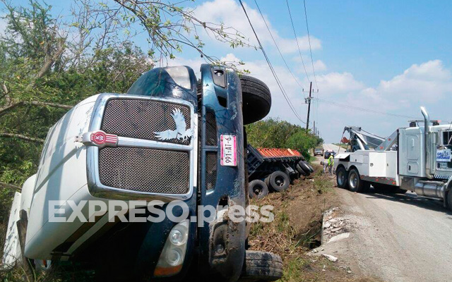vuelca-camion1