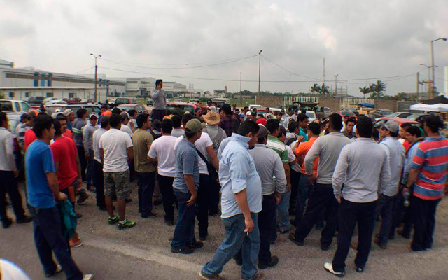 empleados-feura-de-posco