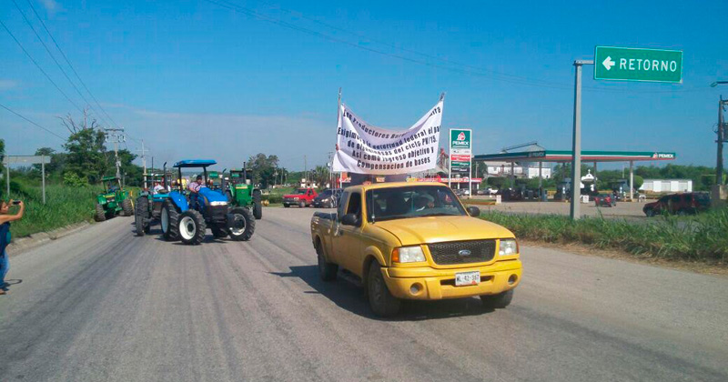 bloquean-la-carretera-Tampico-Mante
