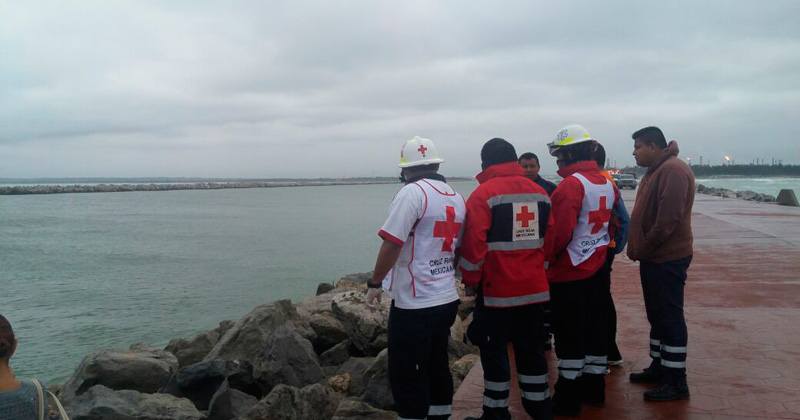 cruz-roja-escolleras