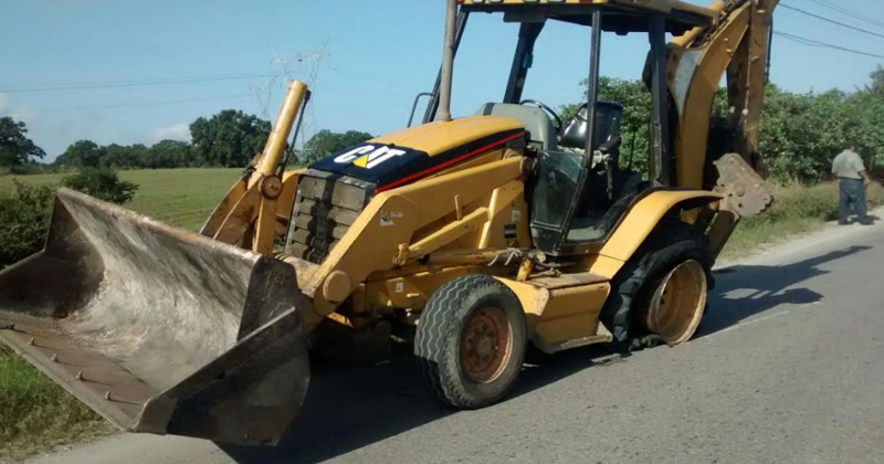 retroescavadora-ponchalla