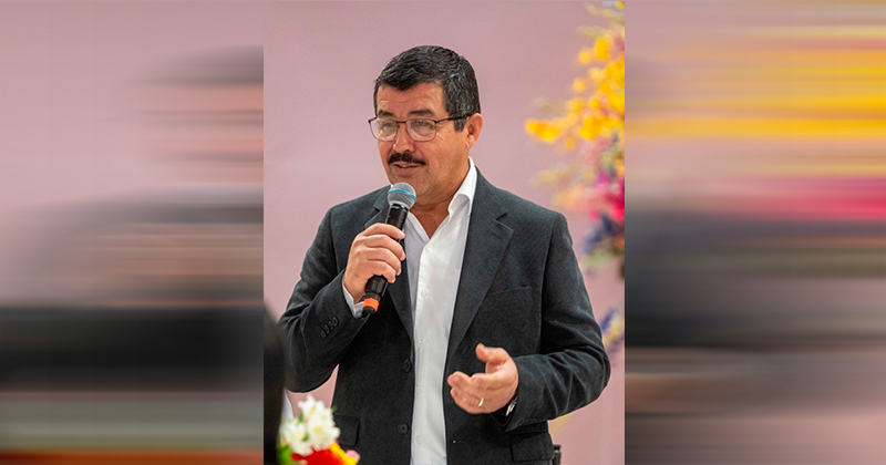 Rector de la UAT reconoce a las madres universitarias - Expreso de ...